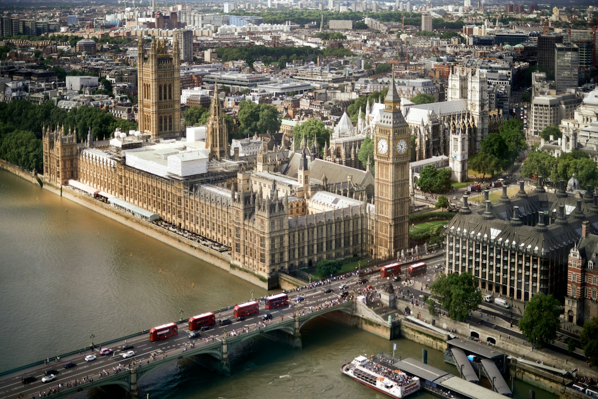 Big Ben and the Houses of Parliament in London, for South Africans applying for a UK visa